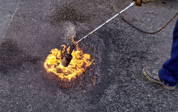 Tyn Y Groes flat roofing repairs