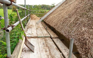 advantages of Tyn Y Groes thatch roofing